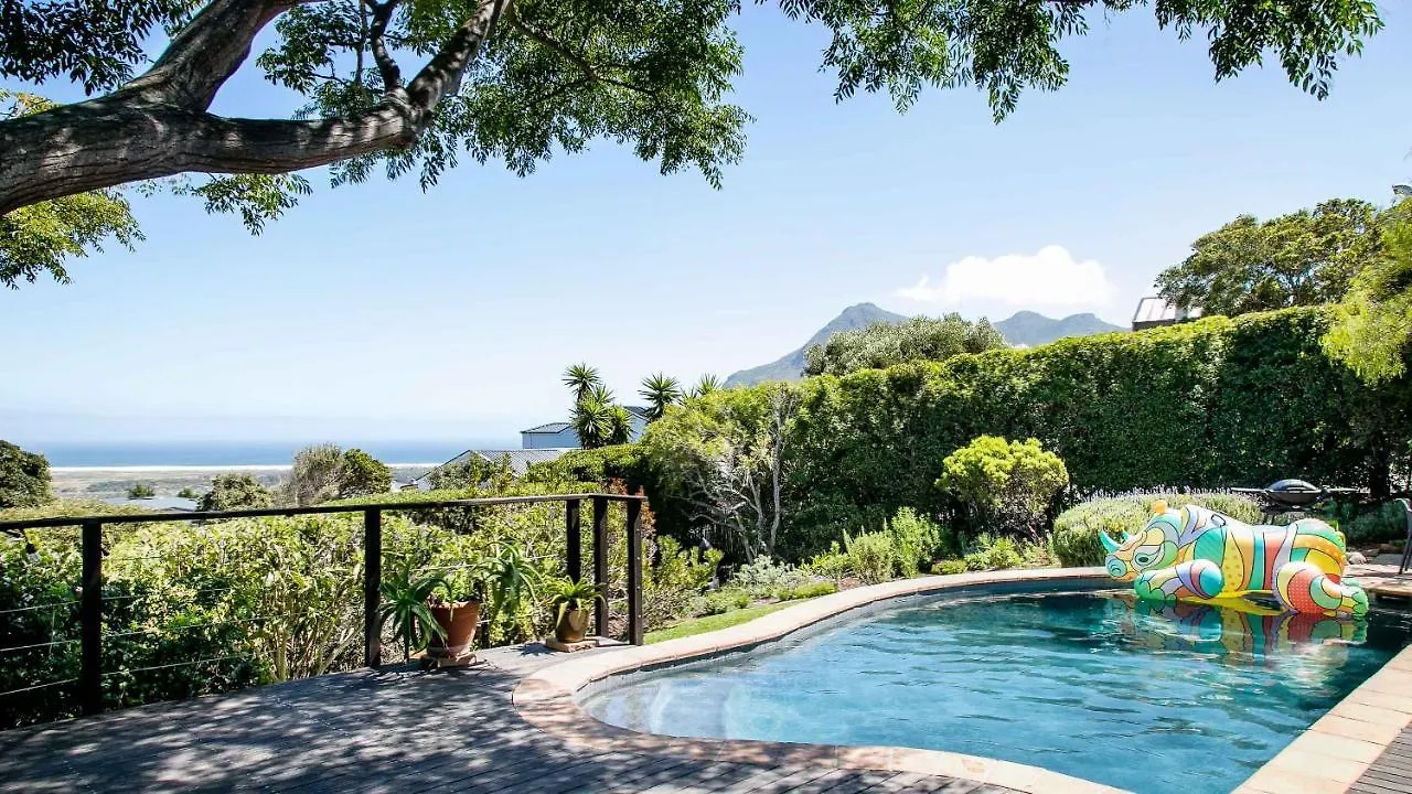 Noordhoek'S Hidden Gem - Backup Power Cape Town 0*,