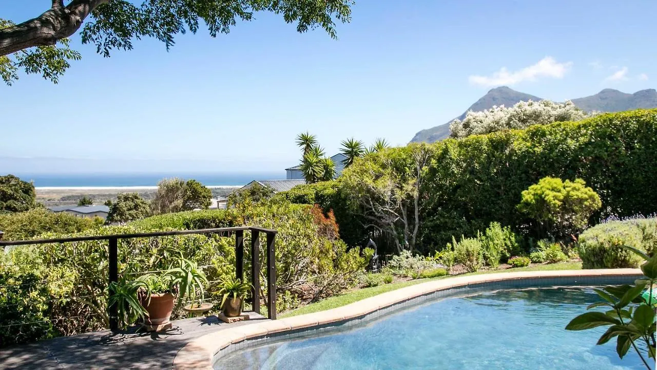 Holiday home Noordhoek'S Hidden Gem - Backup Power Cape Town